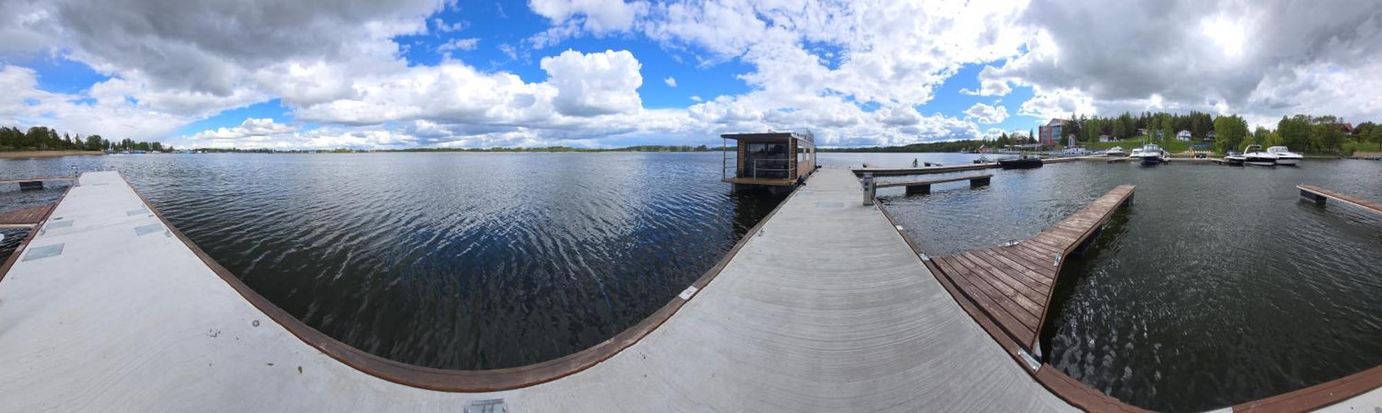 Domek Na Wodzie - Houseboat -Sauna, Taras Na Dachu, Dwie Sypialnie Mikołajki المظهر الخارجي الصورة